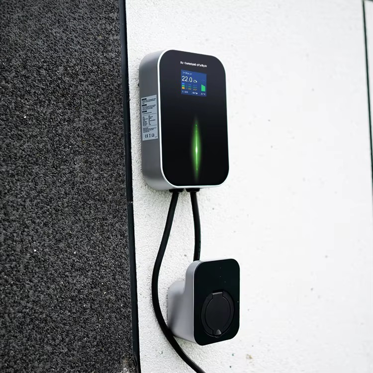 شاحن سيارات كهربائية من المستو - مراجعة Ev Charger وسعره