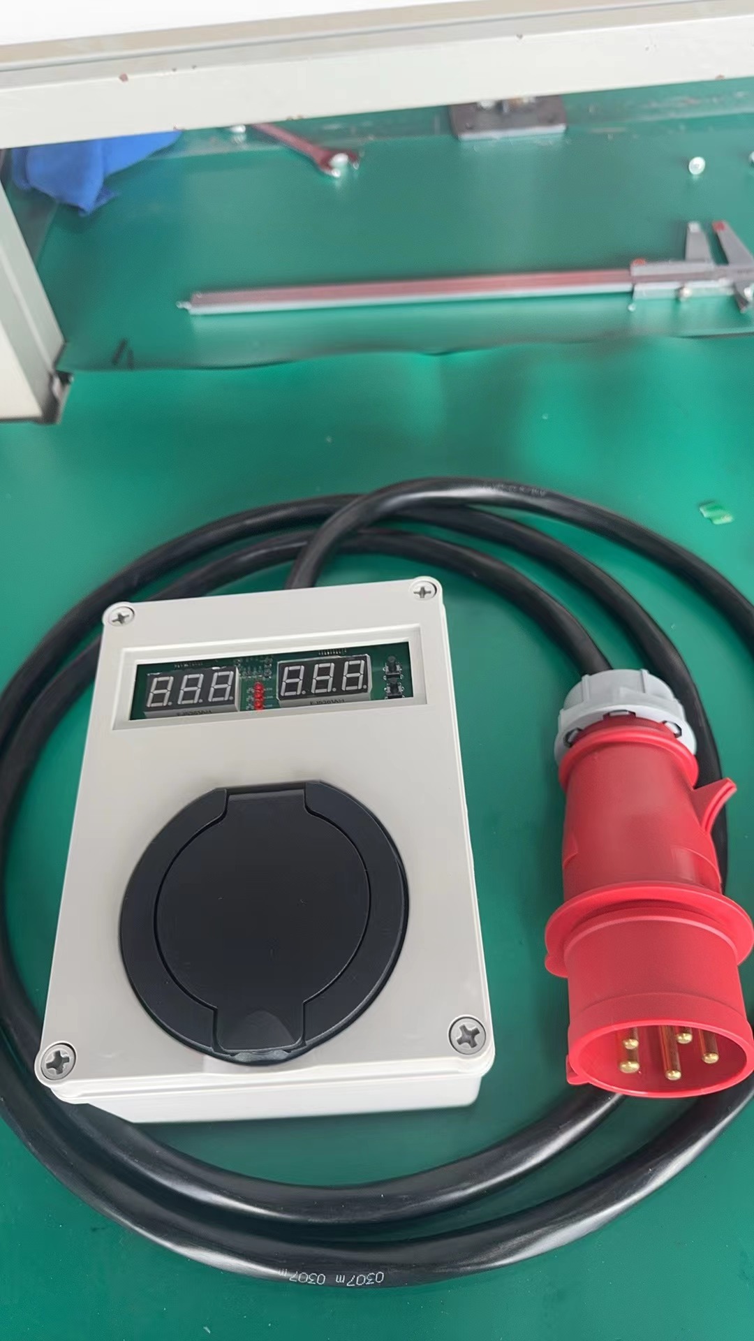 شاحن سيارة كهربائية ذكي جديد ص - مراجعة Portable Ev Charger 32A Type 2 Cee Plug وسعره
